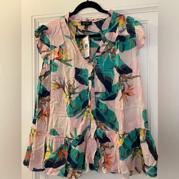 Jessica Simpson Tops - NWT and in plastic- Jessica Simpson button up ruffled blouse. Size 2x